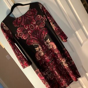 Neiman Marcus 3/4 sleeve dress pull over style. Size 8